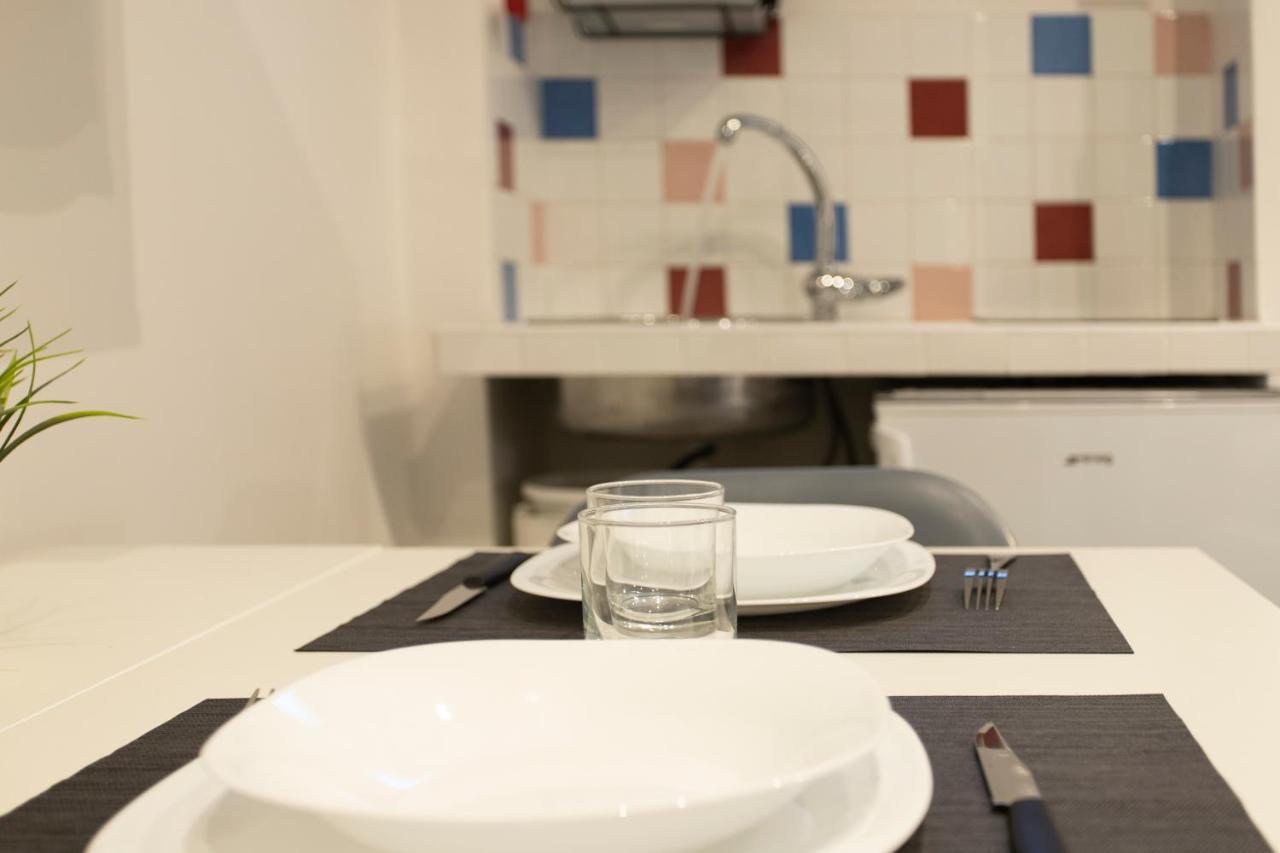 Nina - Tiny Suite In Trastevere Rom Exteriör bild